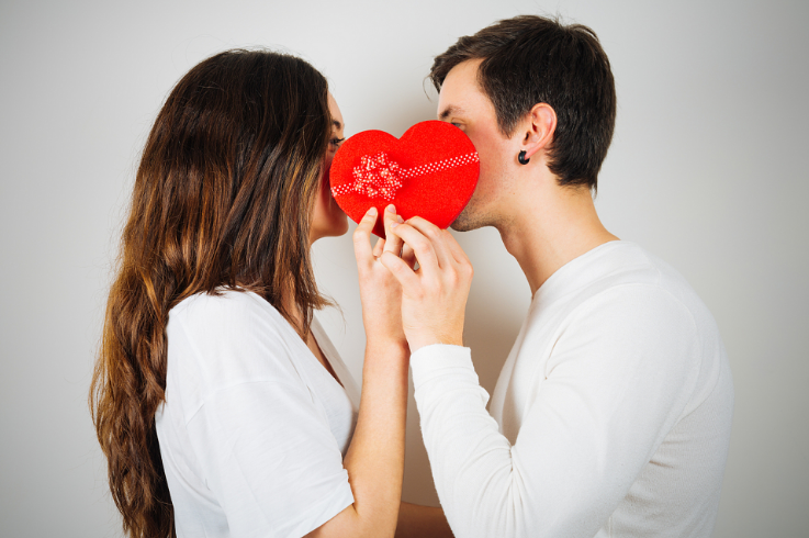 上海出轨取证：婚后发现孩子不是亲生的怎么办